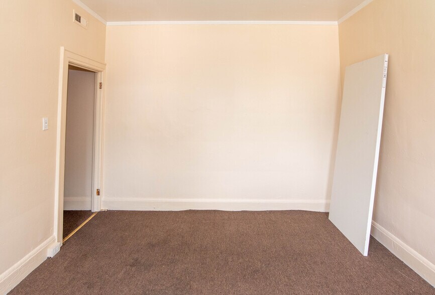 More Photos Of 3612 Eldorado Ave, Gwynn Oak Apartments For Sale