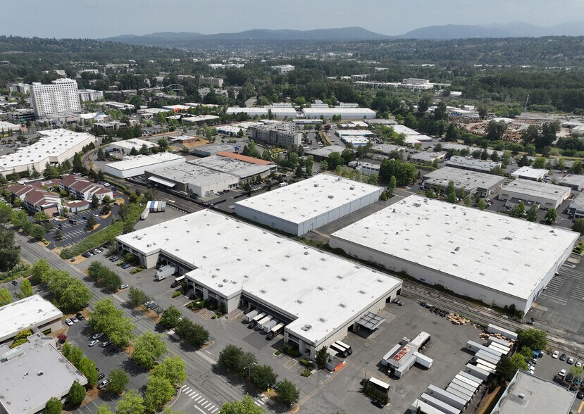 More Photos Of 510-550 Andover Park W, Tukwila Warehouse For Lease