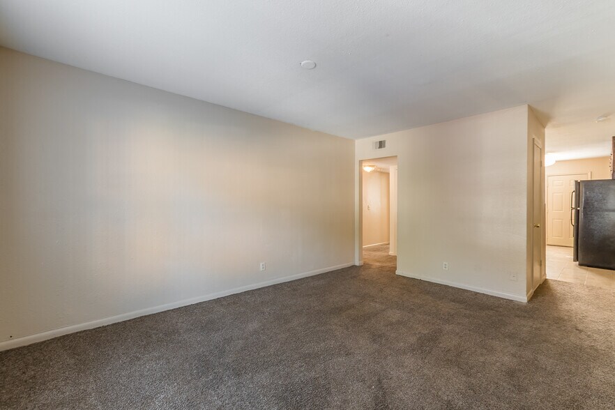 More Photos Of 1204-1216 Lakeview Dr NW, Conyers Apartments For Sale