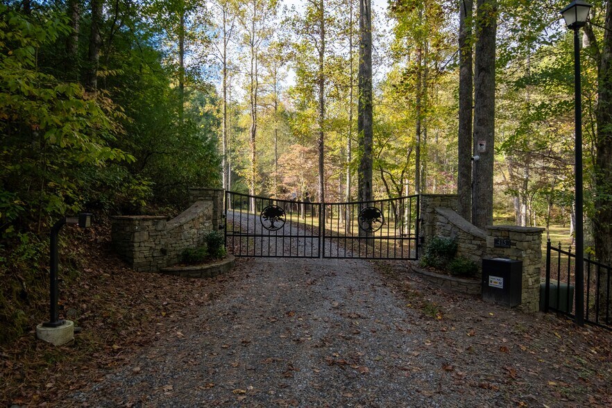 More Photos Of 2108 River Hill Road, Murphy Land For Sale