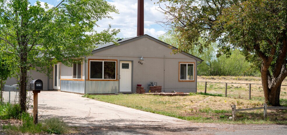 Primary Photo Of , Windsor Specialty For Sale