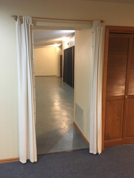 More Photos Of 1615 37th St, Evans Freestanding For Lease