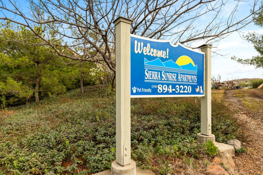 More Photos Of 2701 Sierra Sunrise Ter, Chico Apartments For Sale