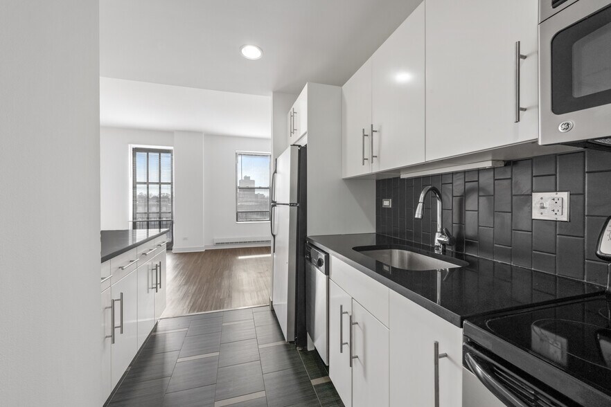 More Photos Of 4659 S Drexel Blvd, Chicago Apartments For Sale