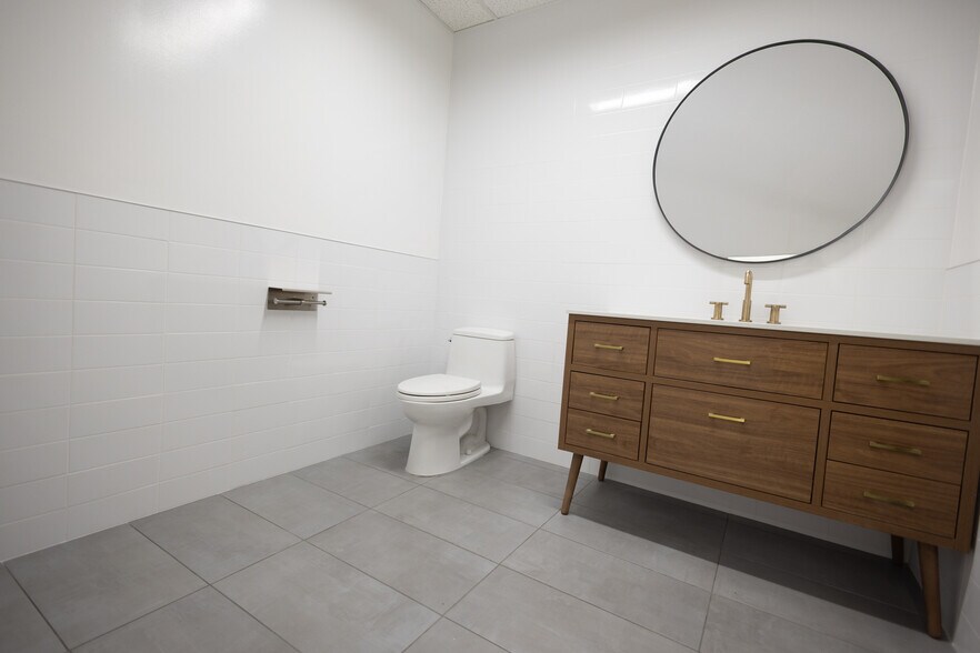 More Photos Of 31 Howard St, New York Loft Creative Space For Lease