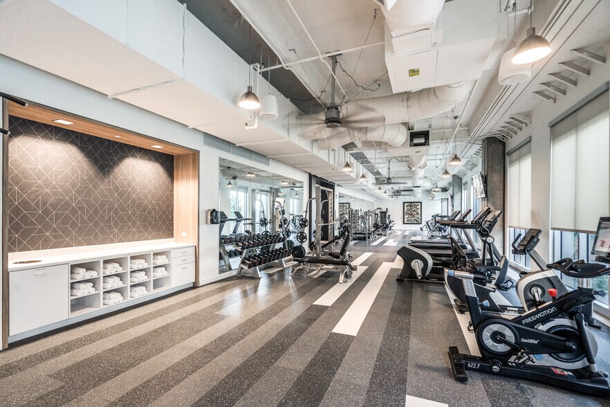 More Photos Of 2999 Olympus Blvd, Coppell Office For Lease