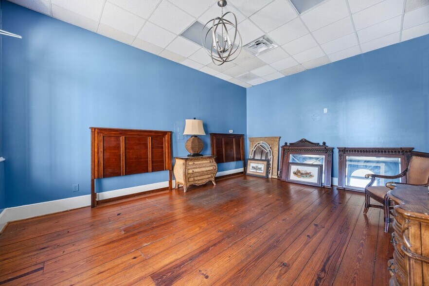 More Photos Of 219 E Screven St, Quitman Storefront Retail Office For Sale