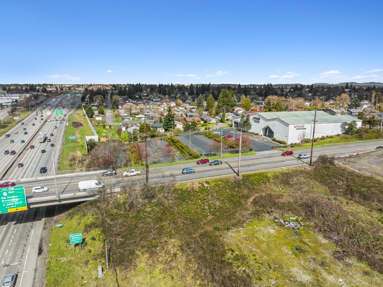 More Photos Of 1767 S 48th St, Tacoma Freestanding For Lease