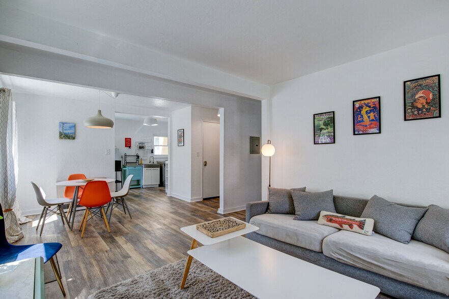 More Photos Of 200 Main St, Downieville Storefront Retail Residential For Sale