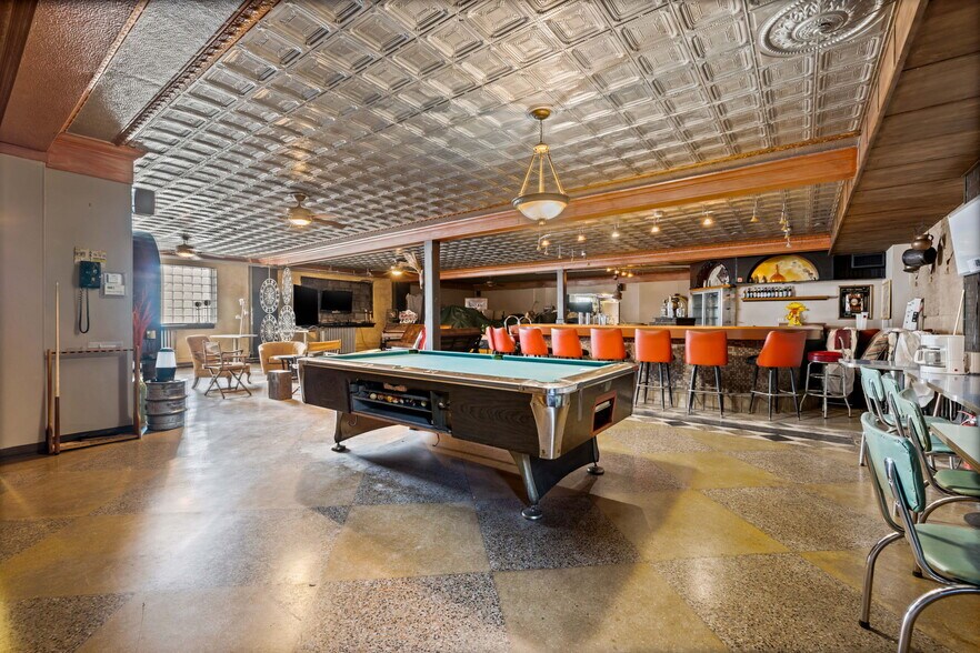 More Photos Of 1000 W State St, Coal Township Restaurant For Sale