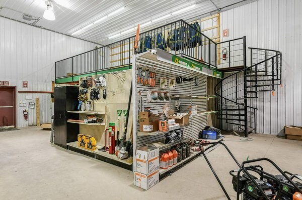 More Photos Of 30 Industrial Dr, Sylvan Lake Service For Lease