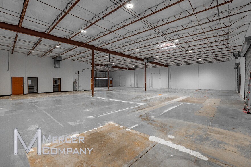 More Photos Of 1121-1137 Jupiter Rd S, Garland Unknown For Lease