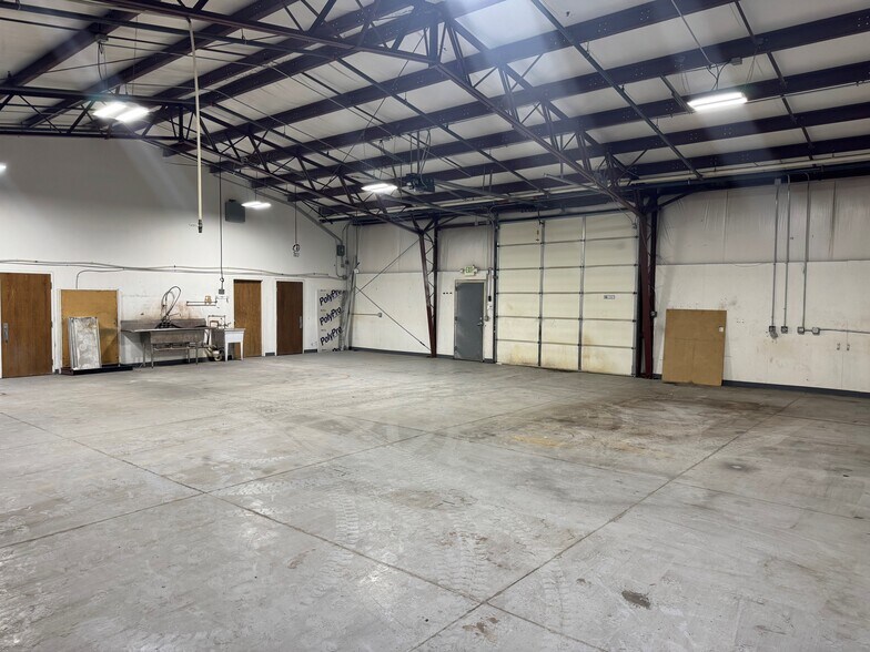 More Photos Of 2715 North Mule Ranch Cir, Corinne Warehouse For Sale