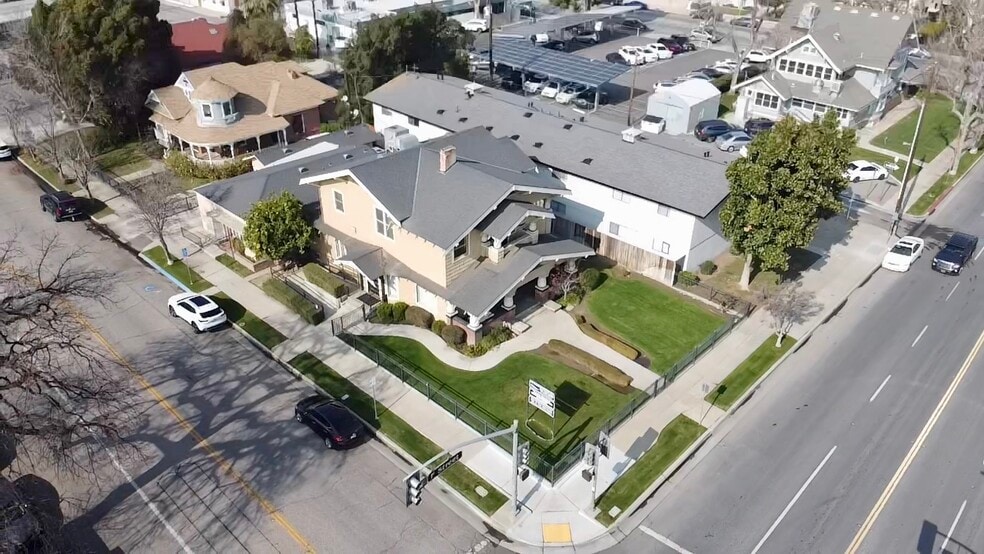 More Photos Of 1701 F St, Bakersfield Loft Creative Space For Lease