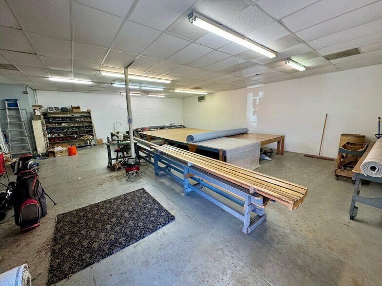 More Photos Of 3665 S Federal Blvd, Sheridan Flex For Sale