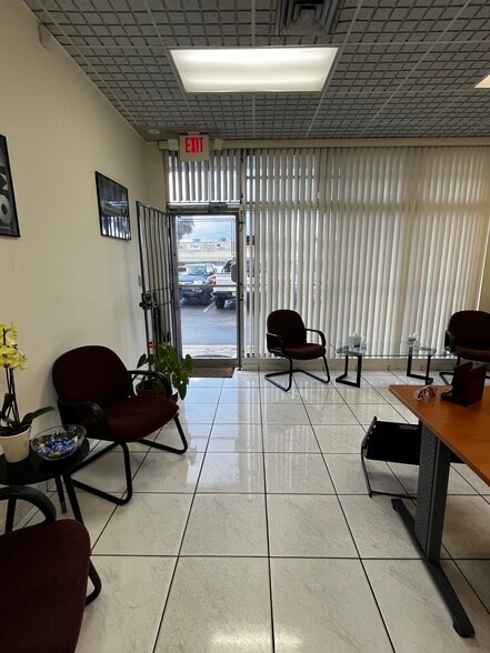 More Photos Of 3100 NW 72nd Ave, Miami Industrial For Sale