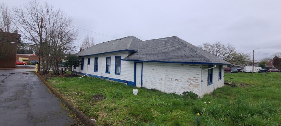 More Photos Of 2120 19th Ave, Forest Grove Office Residential For Sale