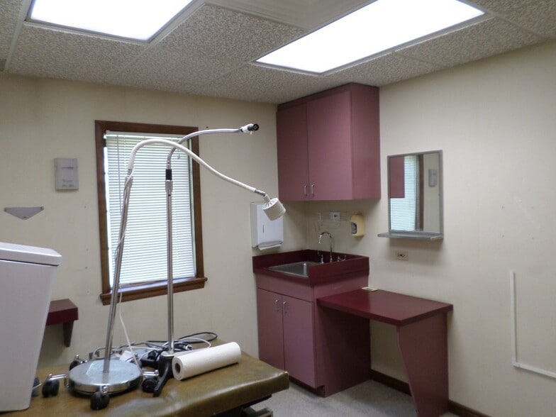 More Photos Of 1240 State Route 307, Lake Winola Office For Sale