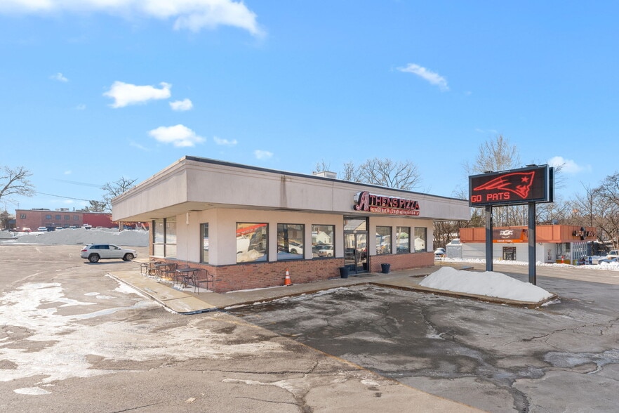 More Photos Of 525 Main St, Leominster Restaurant For Lease