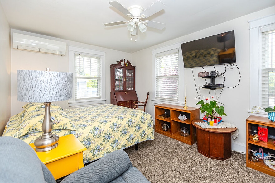 More Photos Of 404 Allegheny Ave, Towson Office For Sale