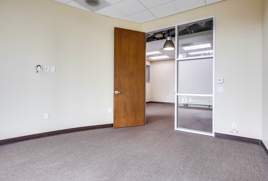More Photos Of 16520 Bake Pky, Irvine Office For Sale