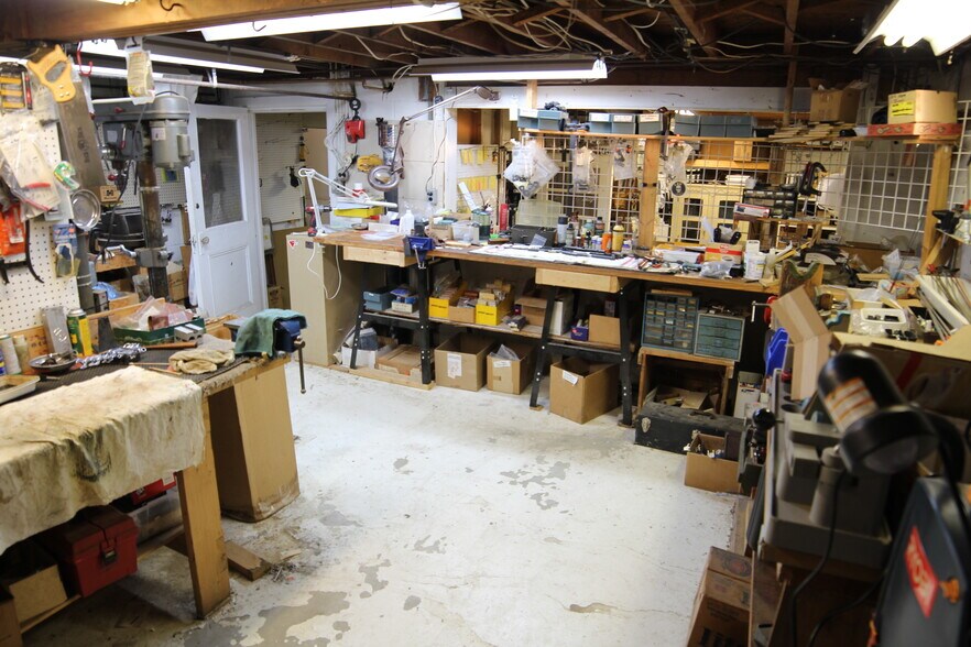 More Photos Of 72 Maple St, East Prospect Freestanding For Sale