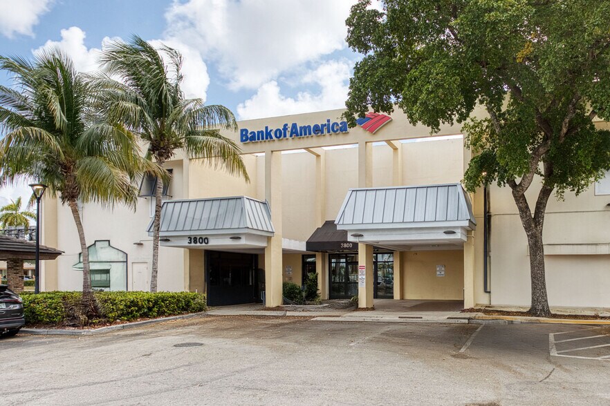 More Photos Of 3800 W Broward Blvd, Fort Lauderdale Office For Sale
