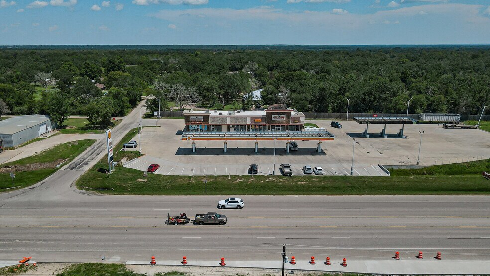 More Photos Of 5701 Raymond Stotzer Pky, College Station General Retail For Sale