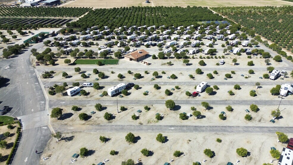 More Photos Of 1452 S Edison Rd, Bakersfield Trailer Camper Park For Sale