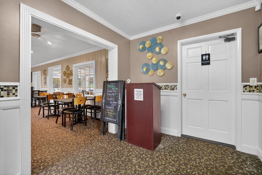 More Photos Of 301 N Kingsboro Ave, Gloversville Golf Course Driving Range For Sale