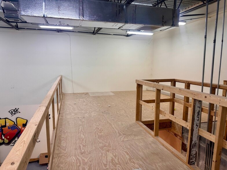 More Photos Of 3764-3790 SW 30th Ave, Fort Lauderdale Warehouse For Sale