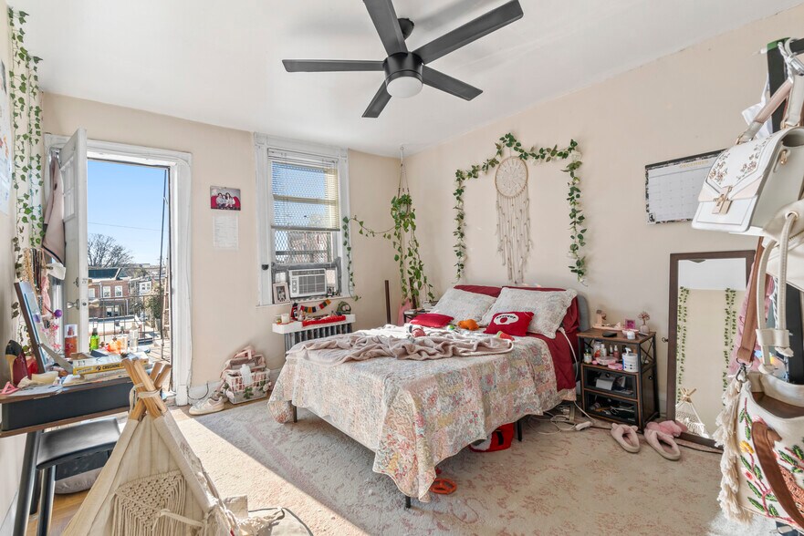 More Photos Of 211 E 33rd St, Baltimore Multifamily For Sale