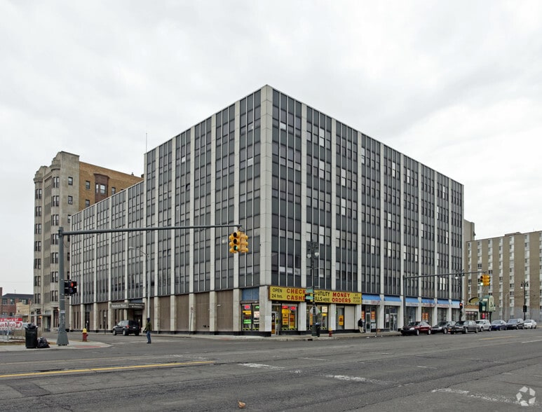 Primary Photo Of 10 Peterboro St, Detroit Apartments For Sale