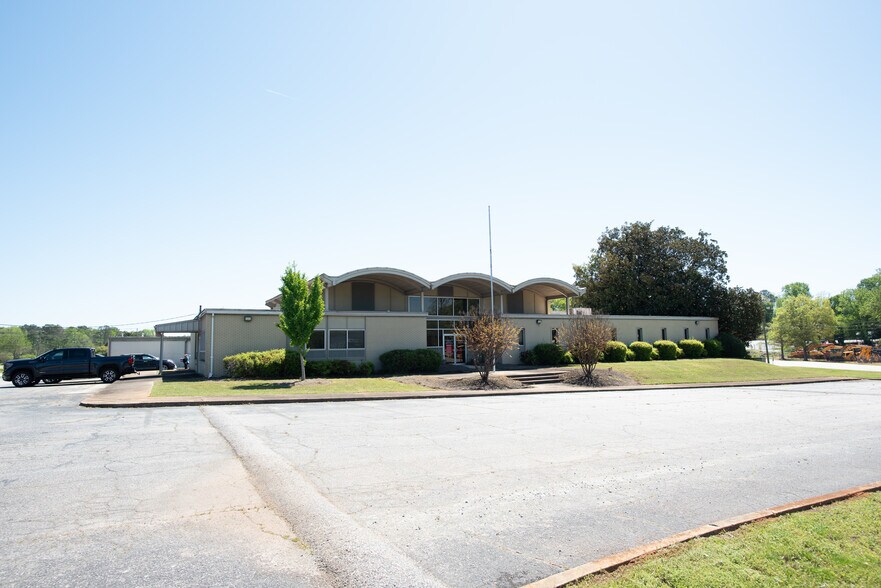 More Photos Of 110 Newton Bridge Rd, Athens Warehouse For Lease