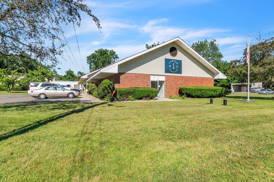 More Photos Of 79 Mainline Dr, Westfield Industrial For Lease