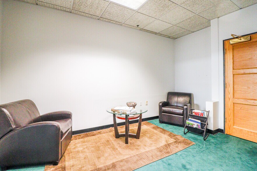 More Photos Of 108-122 W Jefferson St, Syracuse Office Residential For Sale