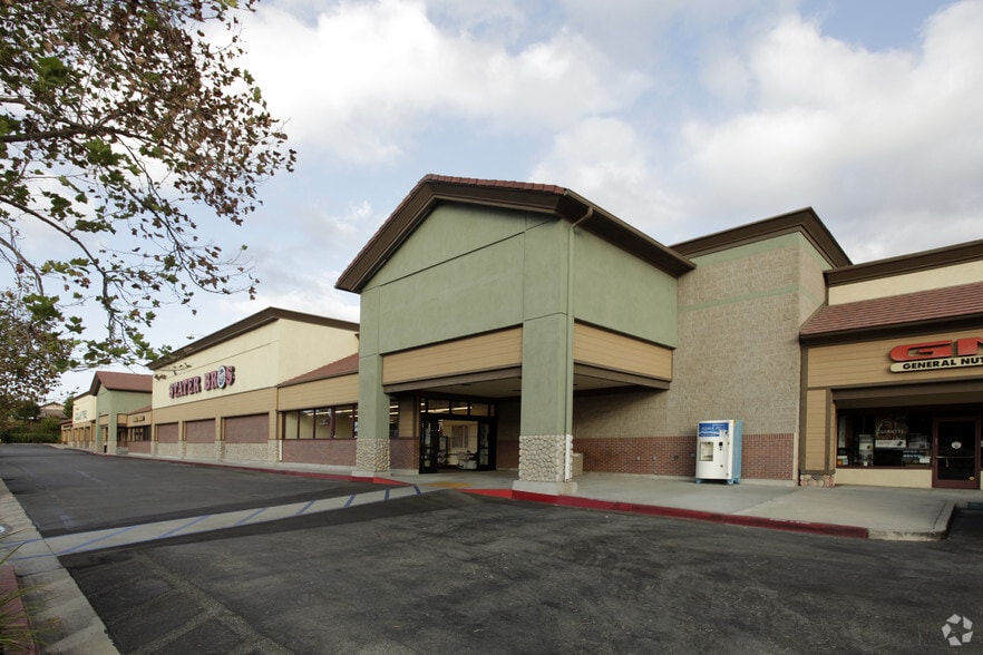 More Photos Of 20677 Amar Rd, Walnut Supermarket For Lease