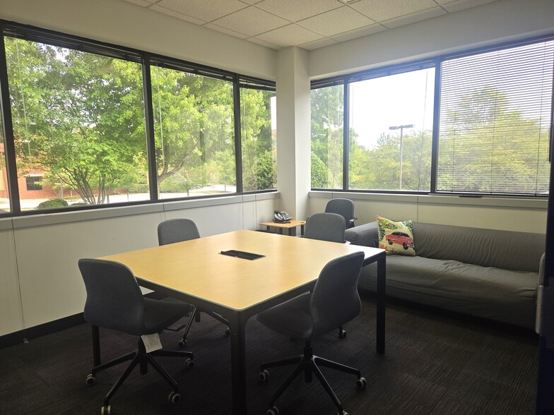 More Photos Of 1180 McDermott Dr, West Chester Office For Lease