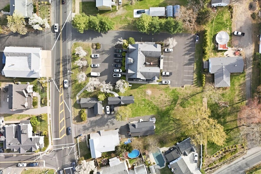 More Photos Of 96 Freneau Ave, Matawan Office For Sale