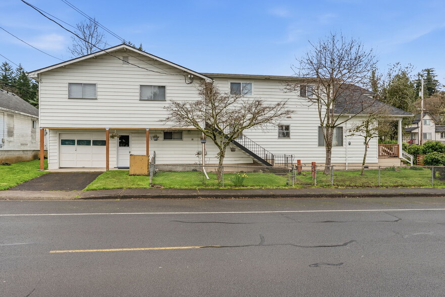 Primary Photo Of 180 2nd St, Cathlamet Apartments For Sale