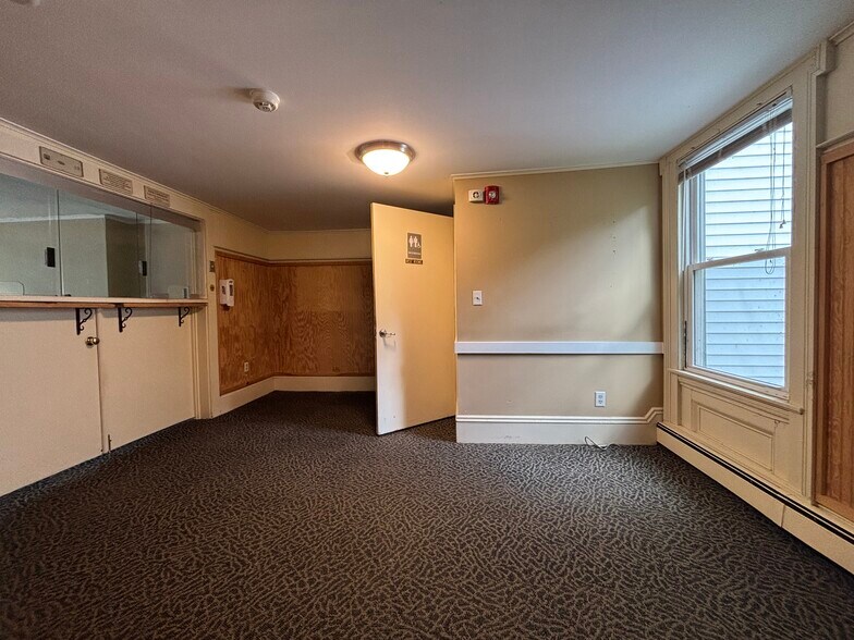 More Photos Of 60 Cottage St, Great Barrington Office For Sale
