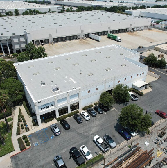 More Photos Of 1689 S Parco Ave, Ontario Warehouse For Sale