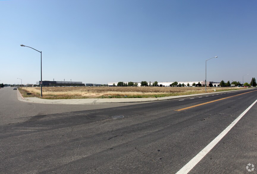 More Photos Of 500 Vaughn Rd, Dixon Land For Sale