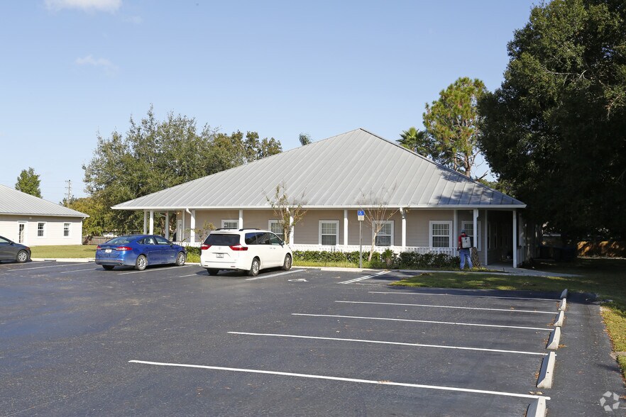 Primary Photo Of 9851 State Road 54, New Port Richey Coworking Space
