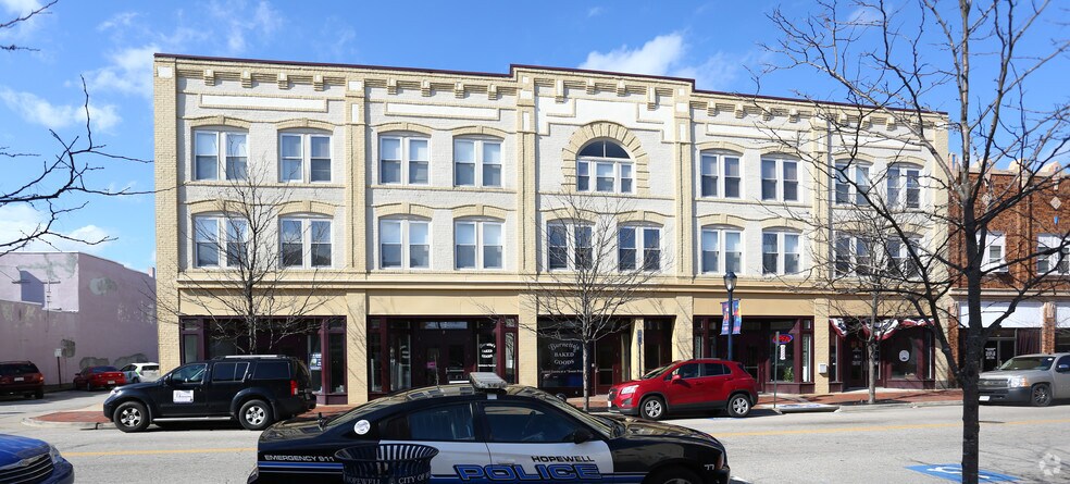 More Photos Of 245 E Broadway Ave, Hopewell Apartments For Lease