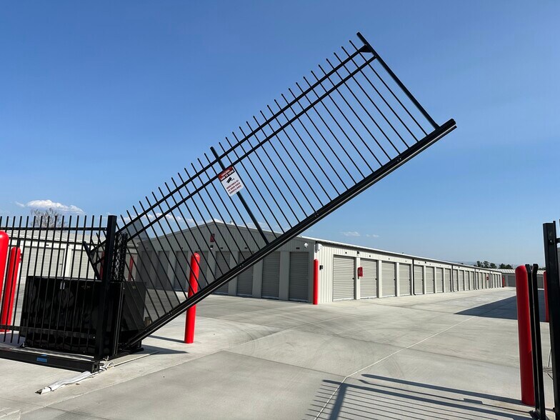 More Photos Of 2548 Isaacs Ave, Walla Walla Self Storage For Sale