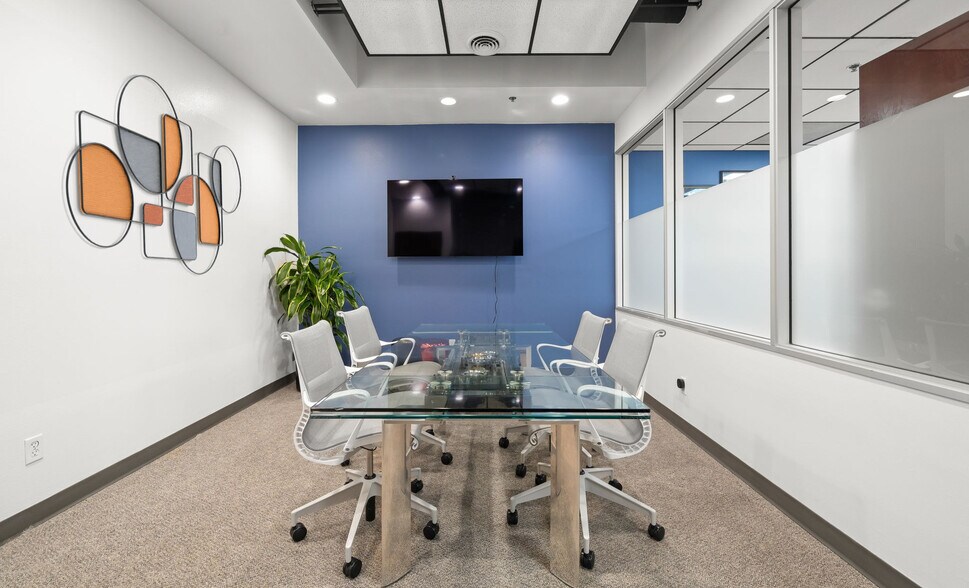 More Photos Of 400 W Ocean Blvd, Long Beach Apartments For Lease