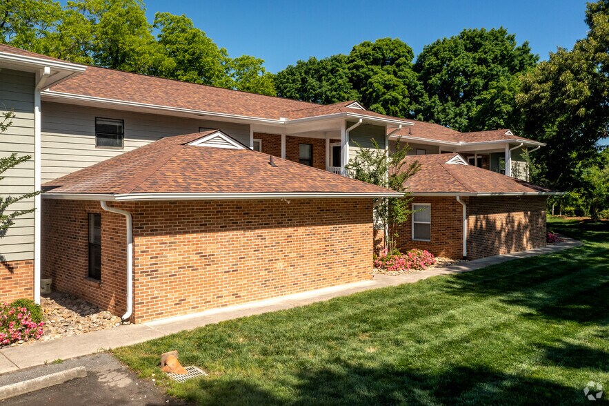 More Photos Of 9517 Newell Hickory Grove Rd, Charlotte Apartments For Sale
