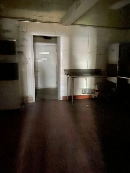 More Photos Of 301 Main St, Vacaville Restaurant For Lease