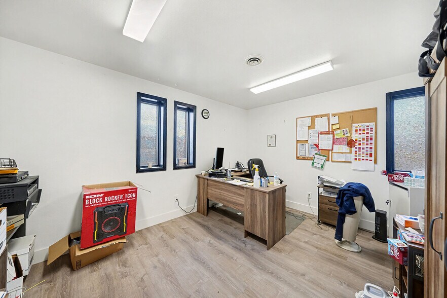 More Photos Of 420 15th St, Greeley Service For Sale